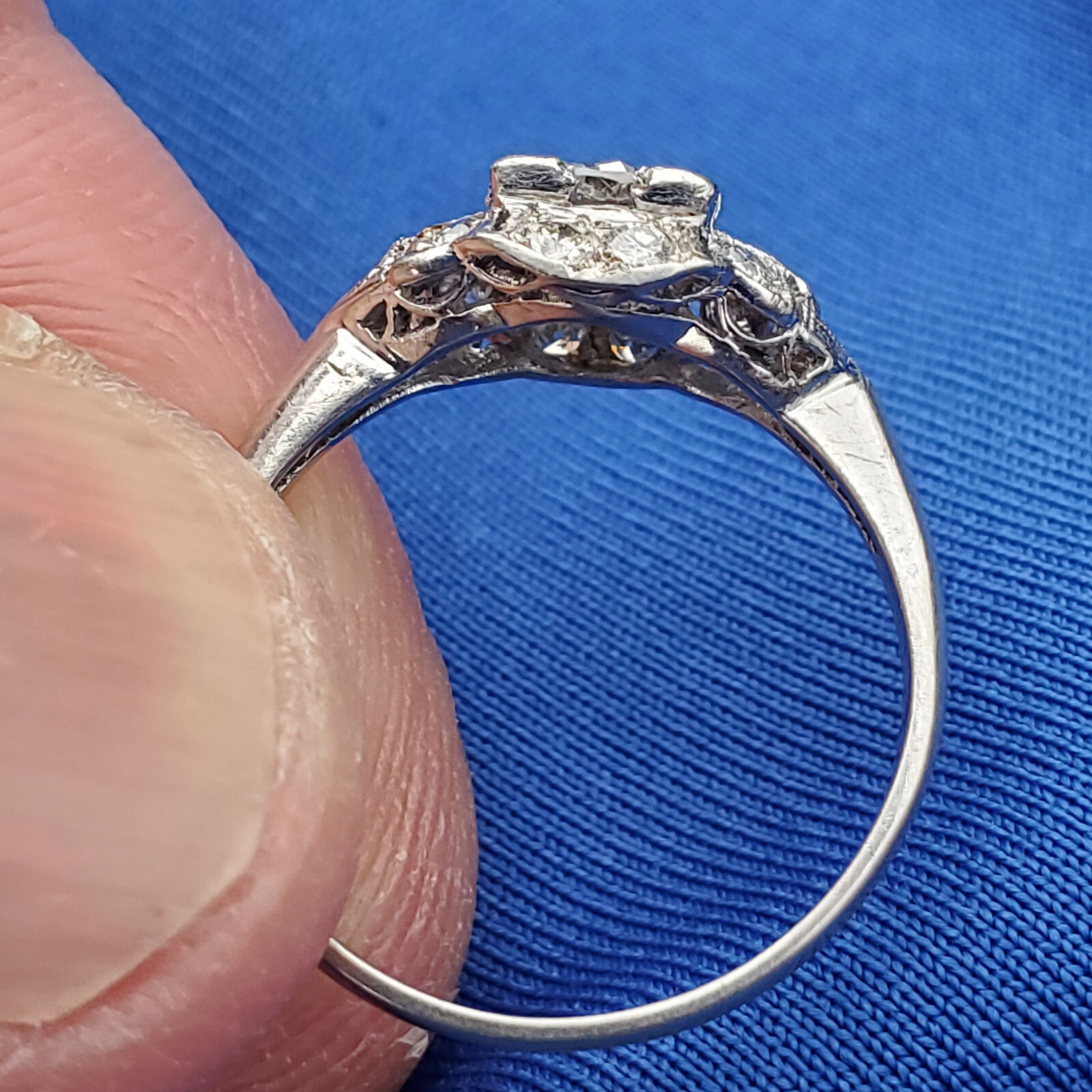 Original EARTH MINED DIAMOND Deco Engagement Ring Vintage PLATINUM Solitaire 6