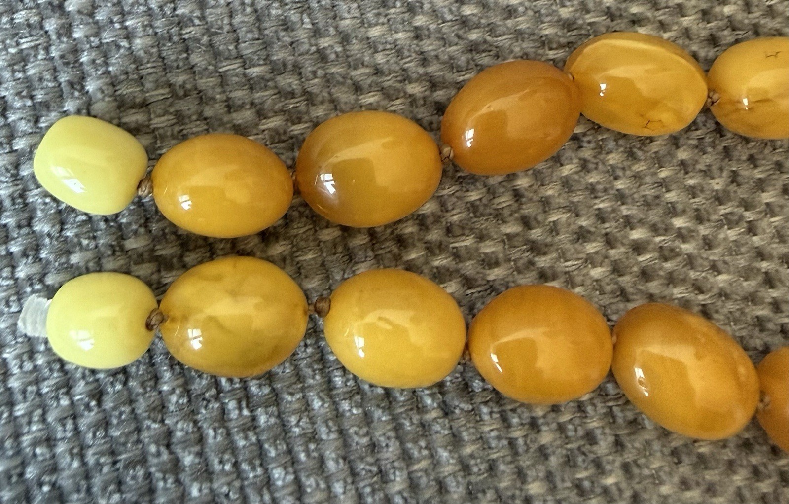 Vintage Egg Yolk Amber Graduated Bead Necklace 31g Old Baltic Amber Necklace