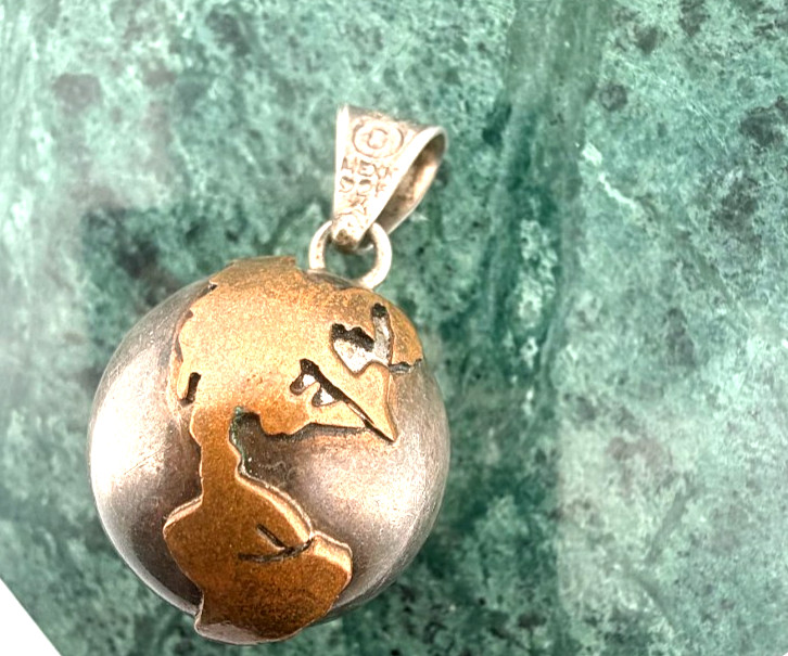 Vintage Mexican Sterling Silver World Globe Pendant 925 3D