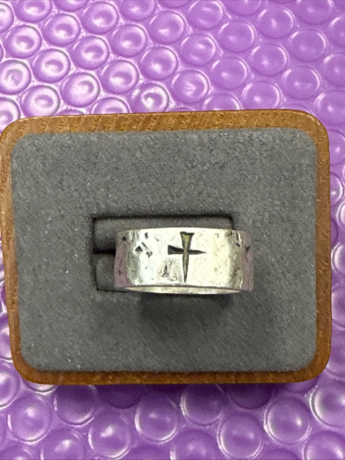 ❤️JAMES AVERY SIGNED STERLING SILVER RELIGIOUS CROSS WEDDING BAND RING Sz 9