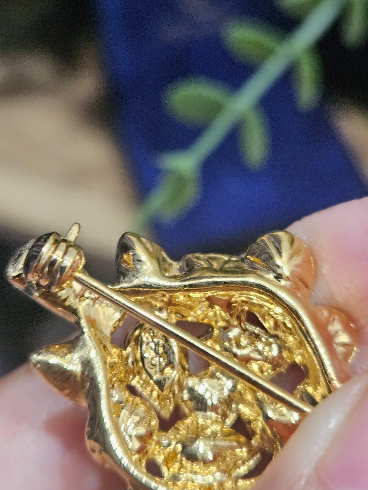 Vintage YSL Yves Saint Laurent Brooch Pin Blue Green Crystal Gold Tone With Box