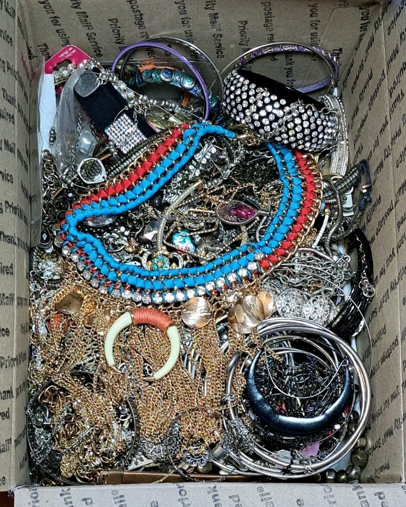 8 Pounds 4 Oz Old Jewelry Lot VTG To Now Junk, Wearable, Craft-Tangles Huge