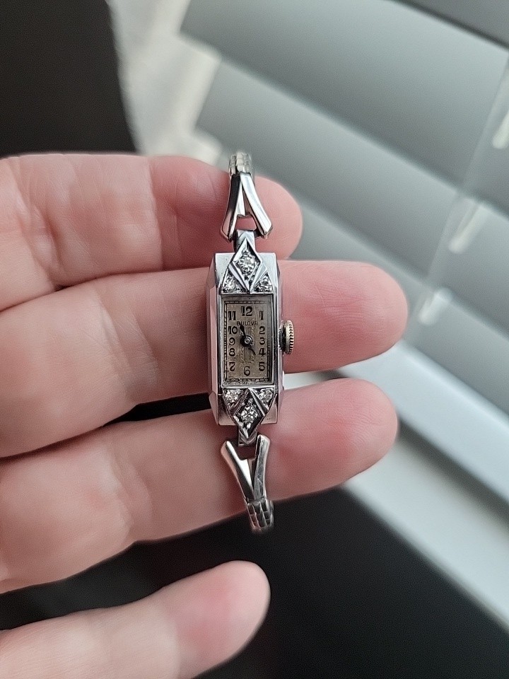 VTG 1920s Women’s Bulova Watch Art Deco Diamond Accents Excellent – Works