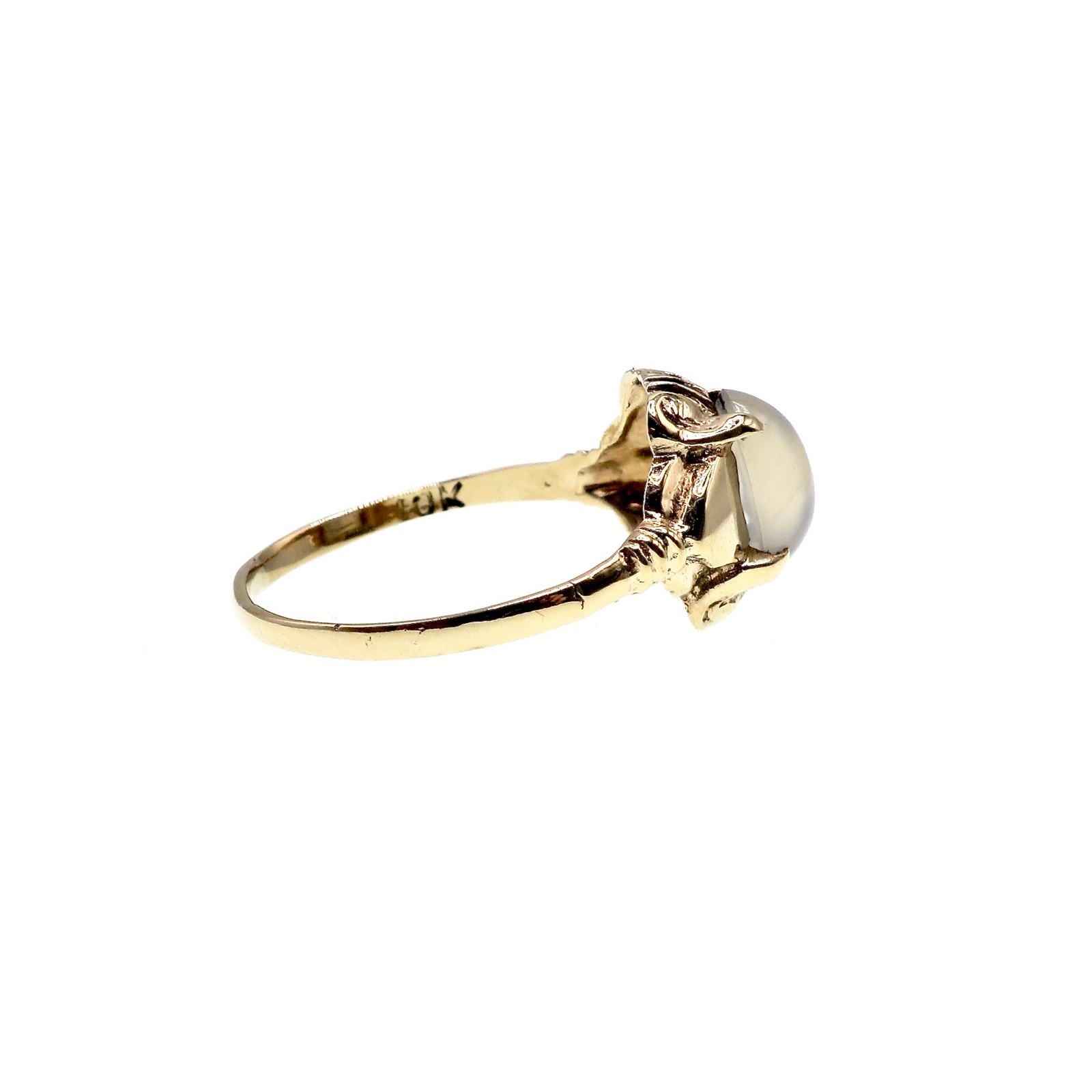 Vintage Victorian Style Oval Shape Moonstone Ring 10K Yellow Gold Size 7.5