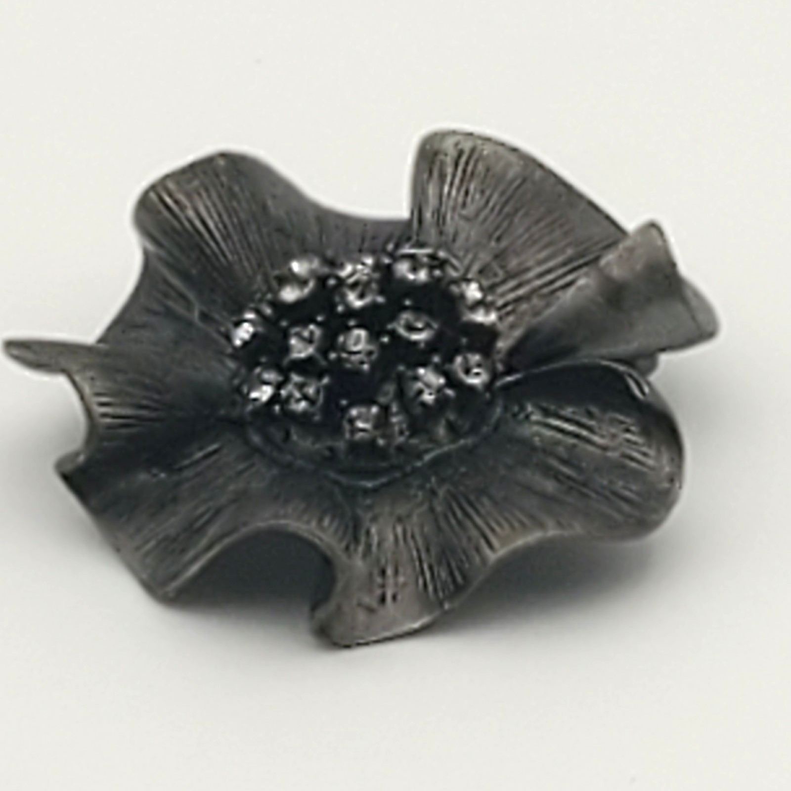 Dark Grey Metal Flower Brooch/Pendant