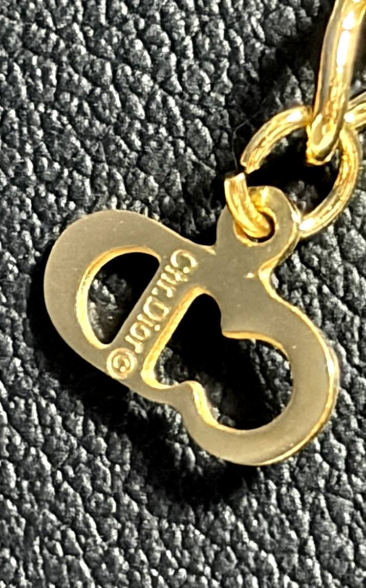 Christian Dior necklace pendant rhinestone gold plated diamond shape