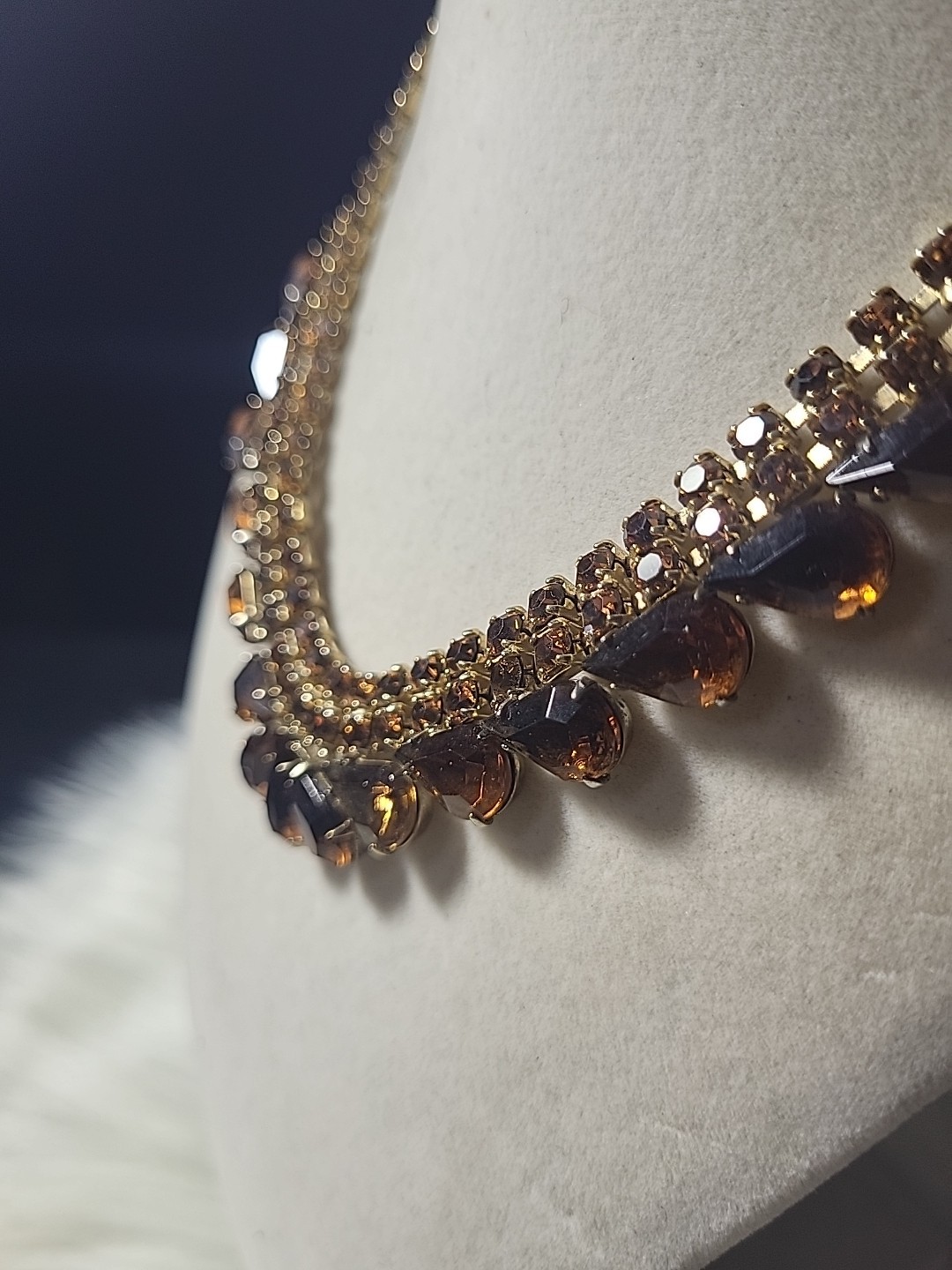 Vintage Unsigned Rhinestone Necklace