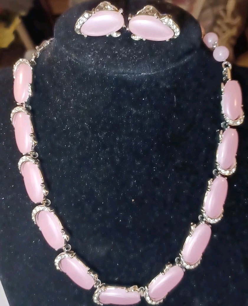Vintage Kramer Necklace Earrings Signed Pink Thermoset Wit Rhinestone Silvertone
