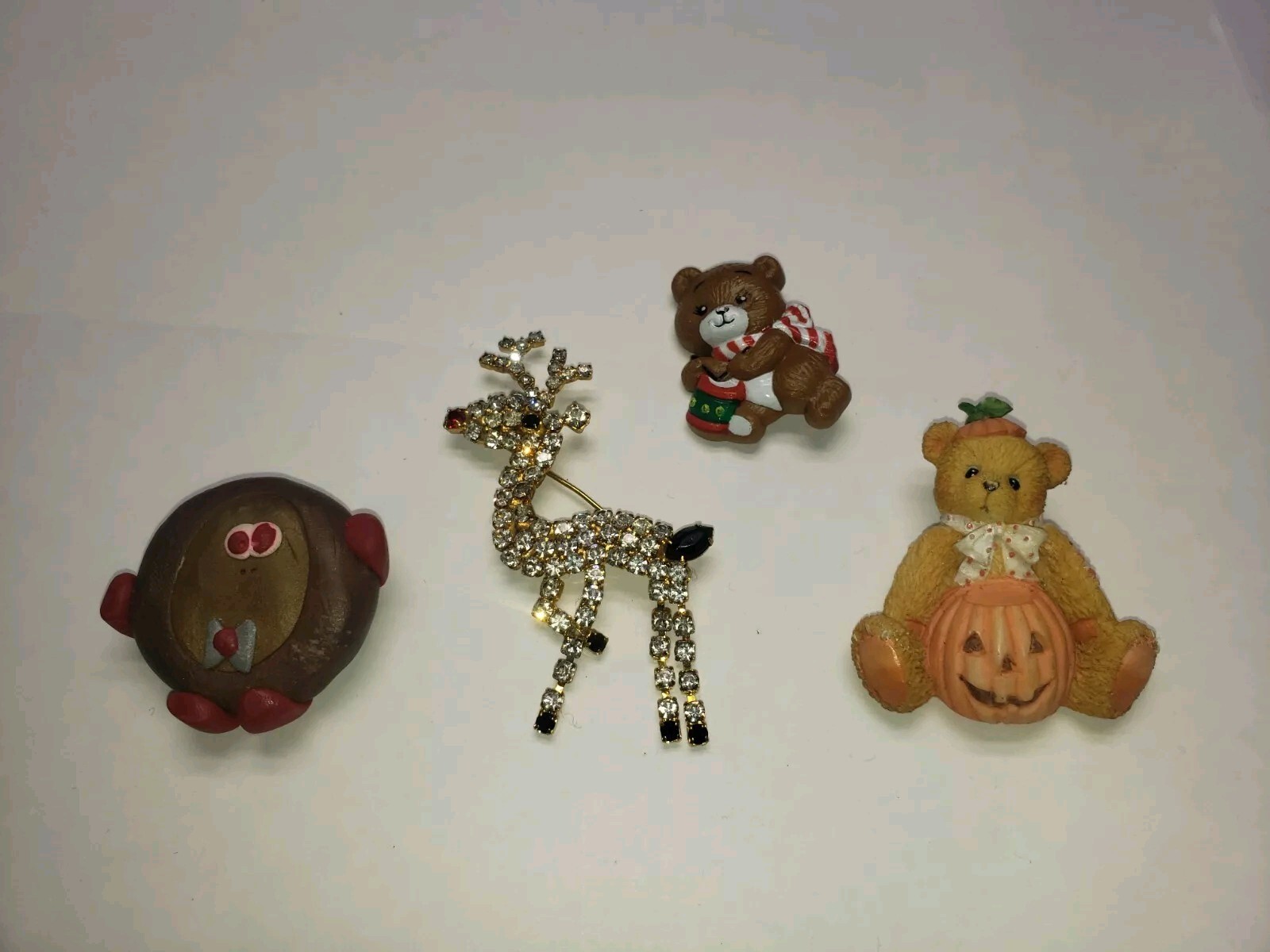 Estate Find VINTAGE Jewelry Lot UNSEARCHED, UNTESTED , THRIFT DONATIONS AS IS