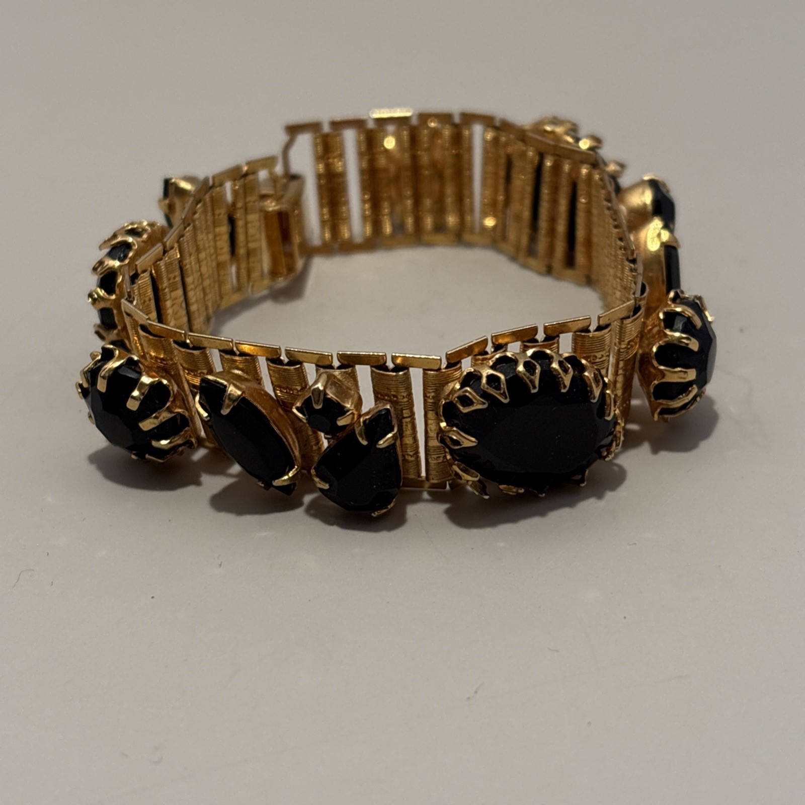 Vintage 1950’s Black Onyx Faceted Crystal Link Bracelet Fit a 6.5” Wrist. J-41