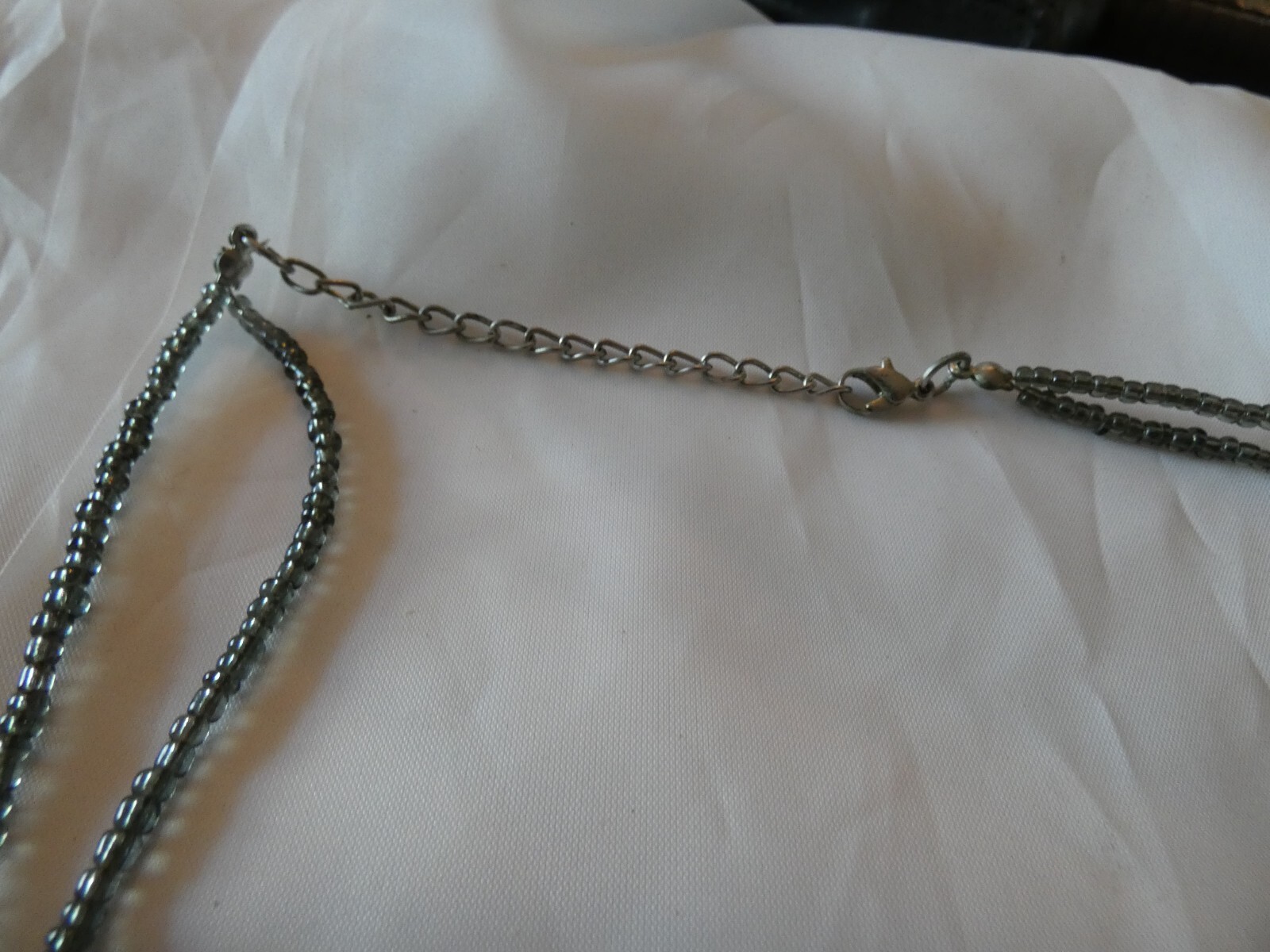 VINTAGE PENDANT NECKLACE 18 INCH
