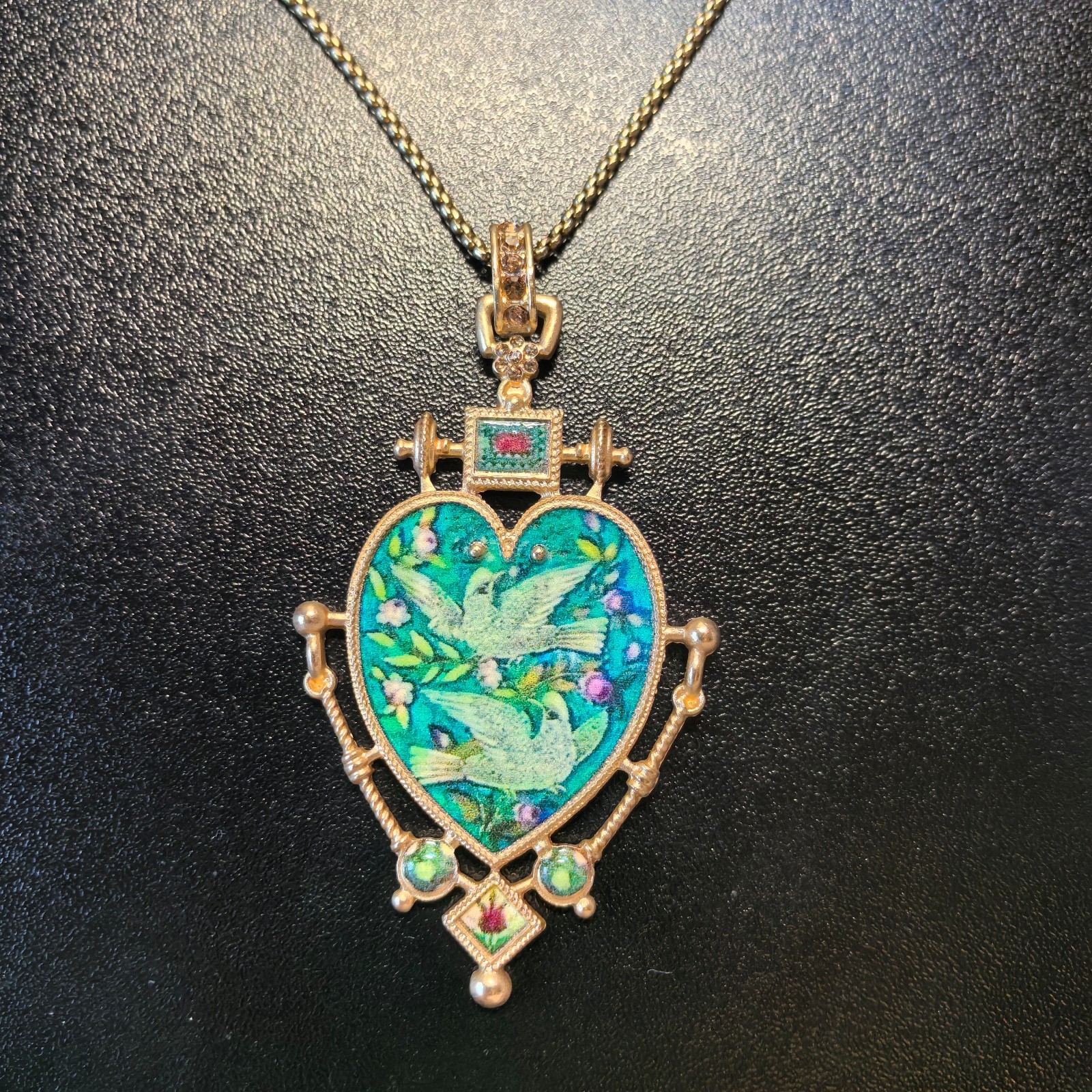 Vintage European Heart Enamel Necklace Unique Dove Inlay Retro Pendant Jewelry