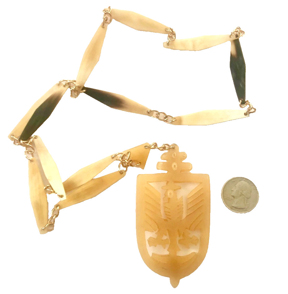 Hand Carved EAGLE PENDANT NECKLACE Natural Horn 33″ Paddle Links ~Unique Vintage