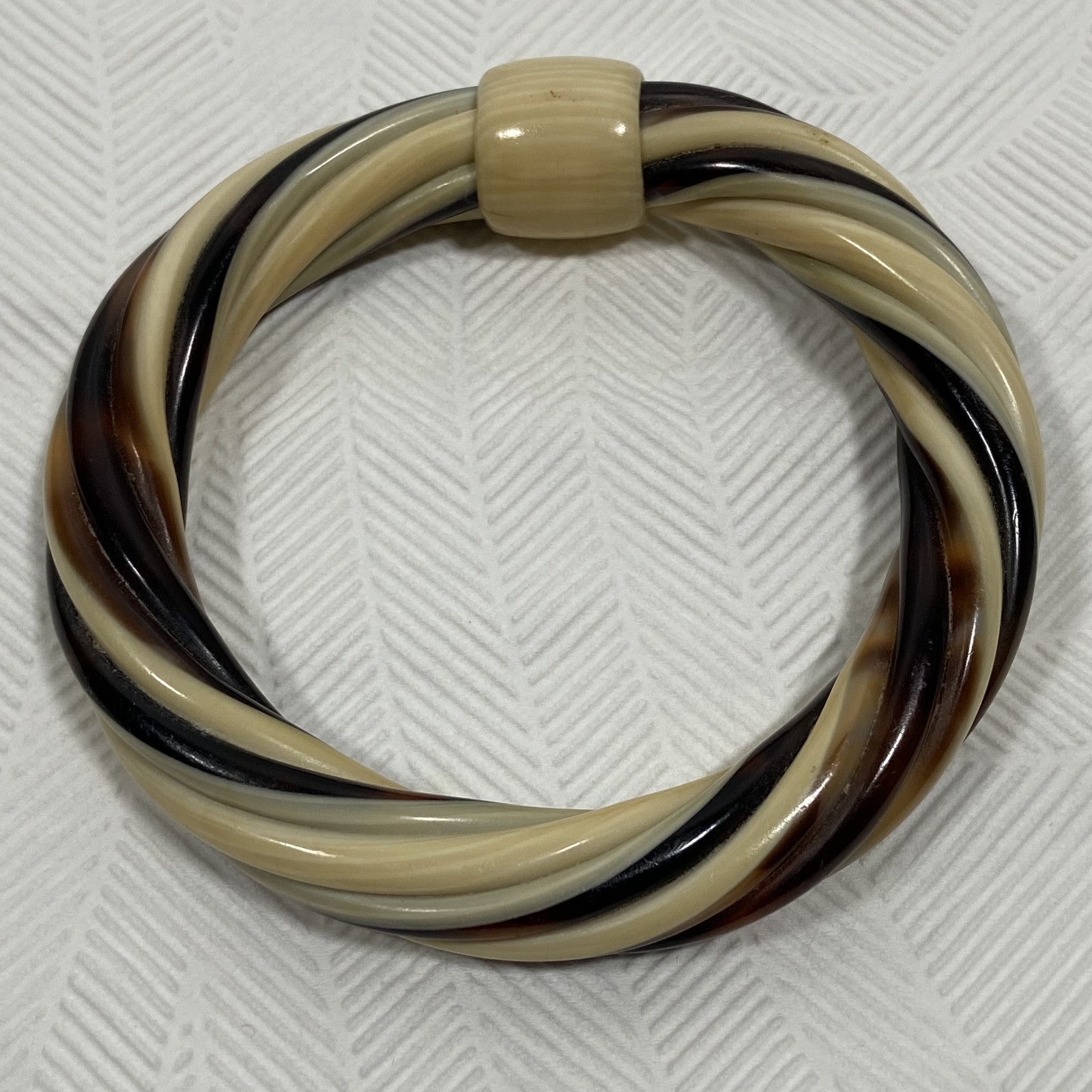 Lea Stein Paris Brown Cream Black Twisted Knot Plastic Acetate Cellulose Bangle