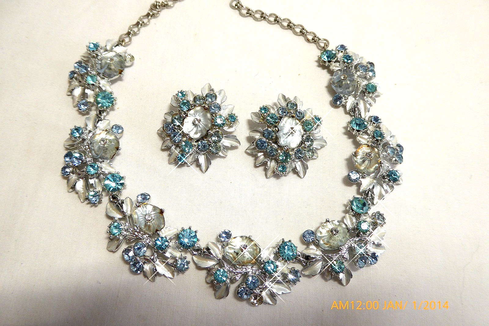 FABULOUS FLORENZA ART GLASS ENAMEL RHINESTONE NECKLACE EARRINGS SET