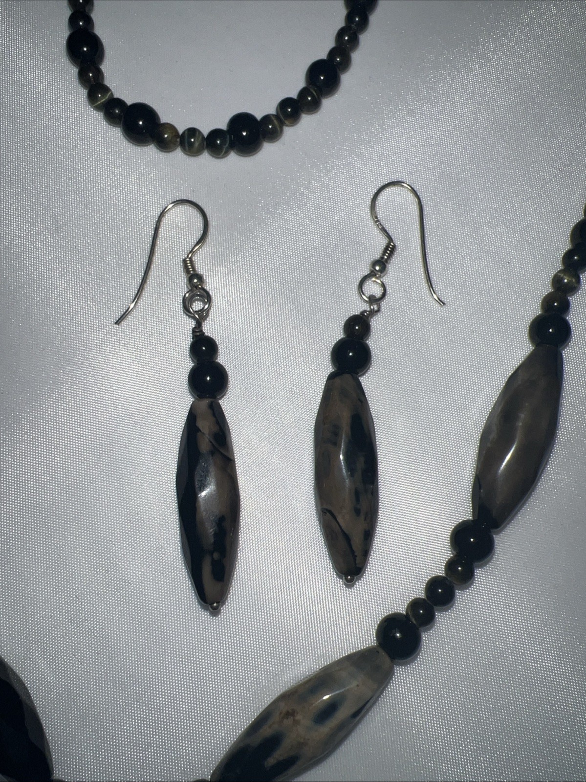 Lariat Necklace Gemstone Jasper & Agate Stones 28” Plus 4.5” Black, Tan Earrings