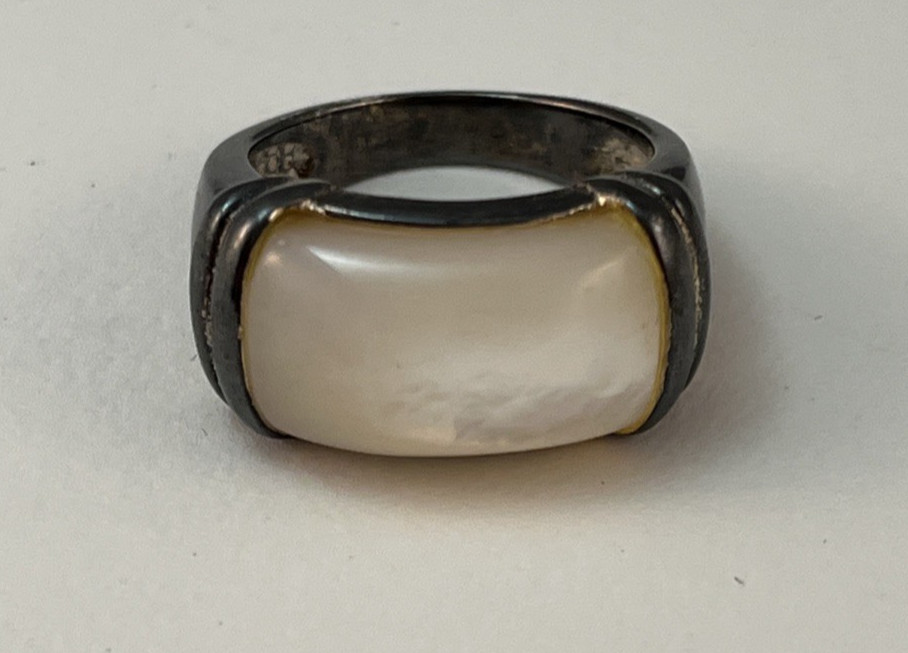 Vintage 925 Sterling Silver MOP Mother of Pearl Ring Size 7 HONG KONG