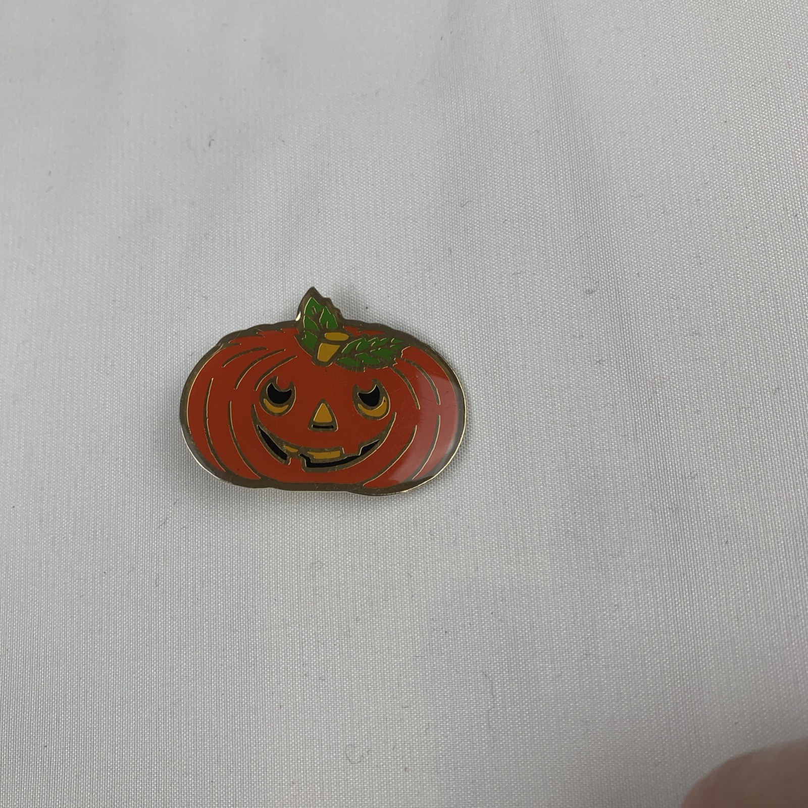 Vtg Smiling Jack O Lantern Pumpkin Pin Enamel Halloween 1.50” Long Pin