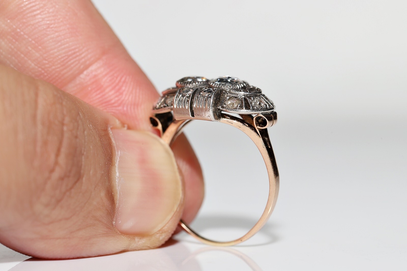 Antique Circa 1900s 14k Gold Top Silver Natural Rose Cut Diamond Decorated Ring