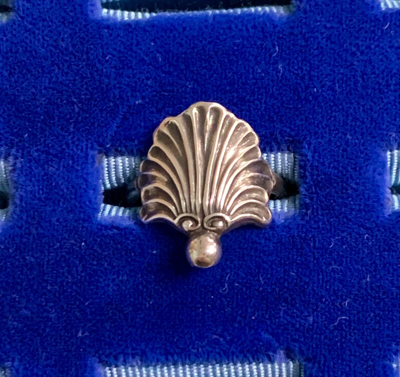 Vtg 1950’s JM Joseph Masaniello Sterling Silver Shell Ring Sz 6, .75”x.5”Top