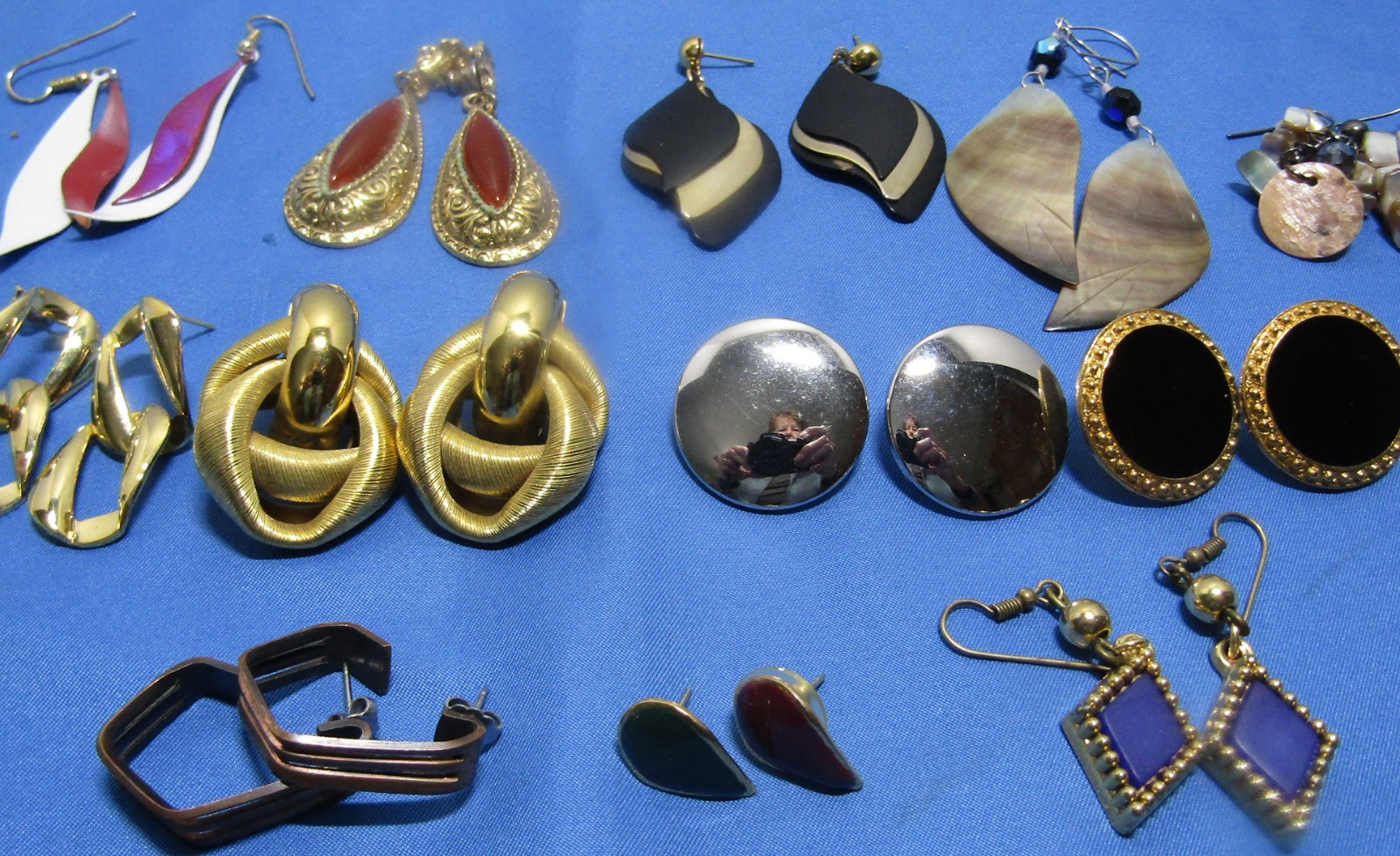 retro vintage pierced earrings assorted styles and sizes 12 Pair