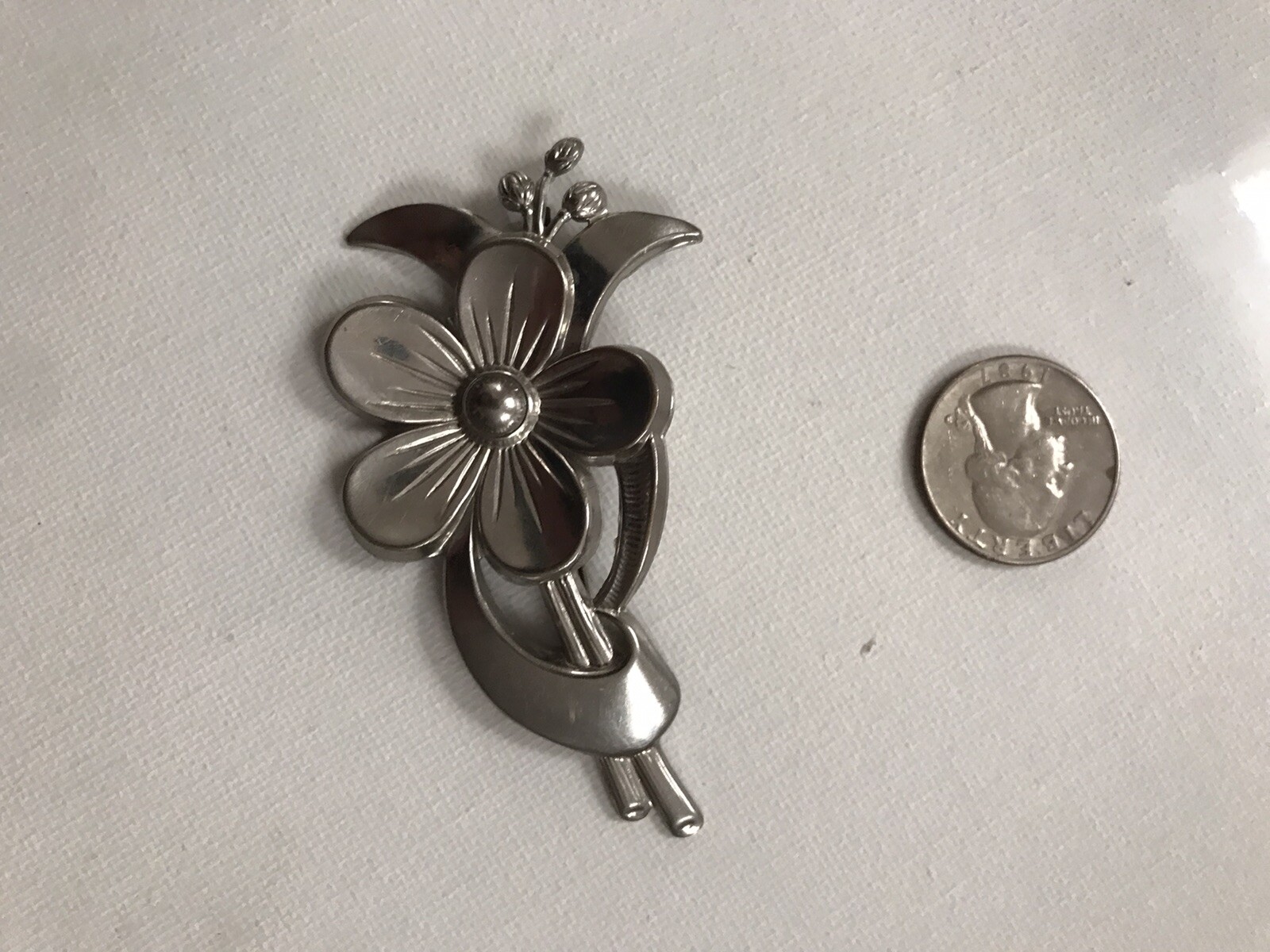 Vintage Silver Plated Brooch Pin Womens Accessories Jewelry 3”