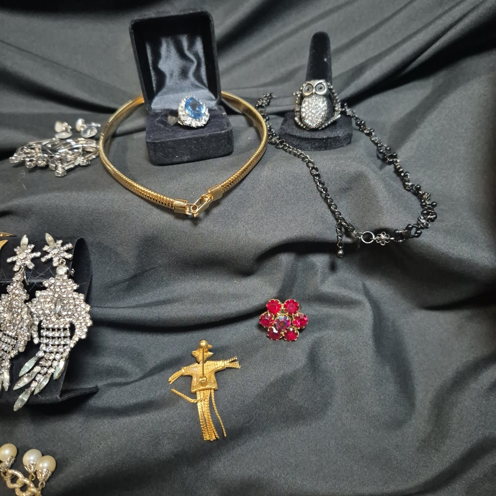 Jewelry Vintage to Modern Costume Mixed Lot Estate Gold Tone