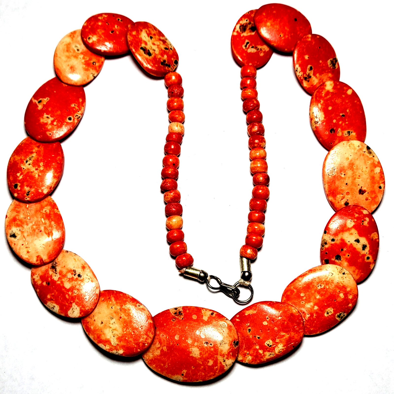 VINTAGE STUNNING SILVER TONE ITALIAN CORAL NECKLACE