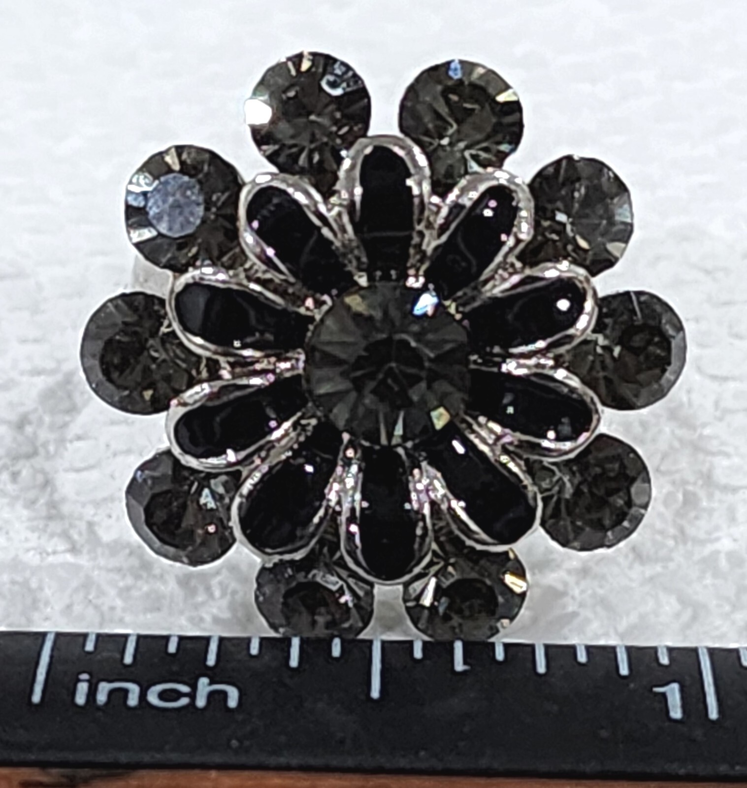 Ring Adjustable Flower Shaped Ring Black Stones plus Other Silver & Trim Vtg