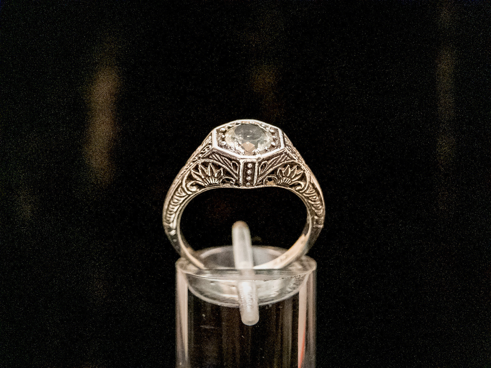 Vintage Sterling Silver Filigreed Openwork Ring with Glass Stone