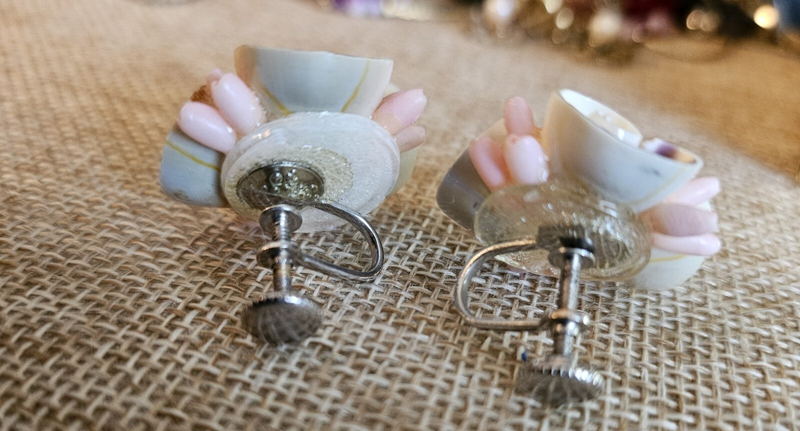Vtg. Handmade Tropical Sea Shell, Art Bouquet Screw Back Earrings, Beach Ware