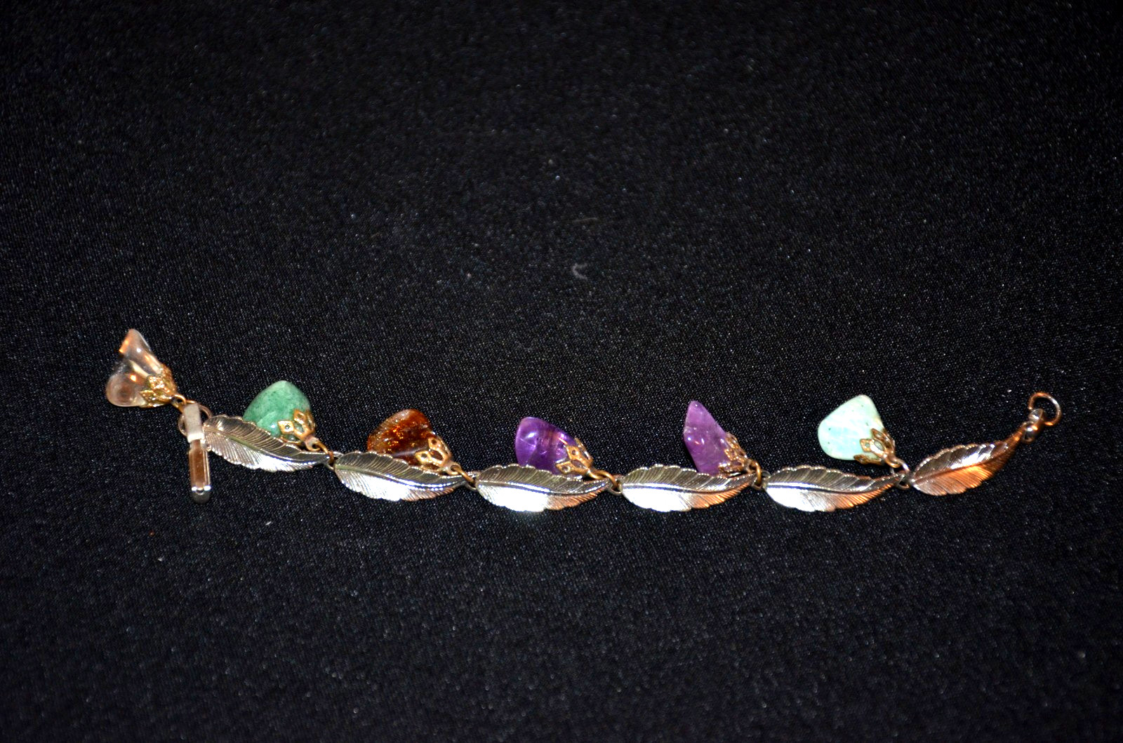 Vintage Silver Tone Feather Leaf and Assorted Gemstones Stone Bracelet 8”