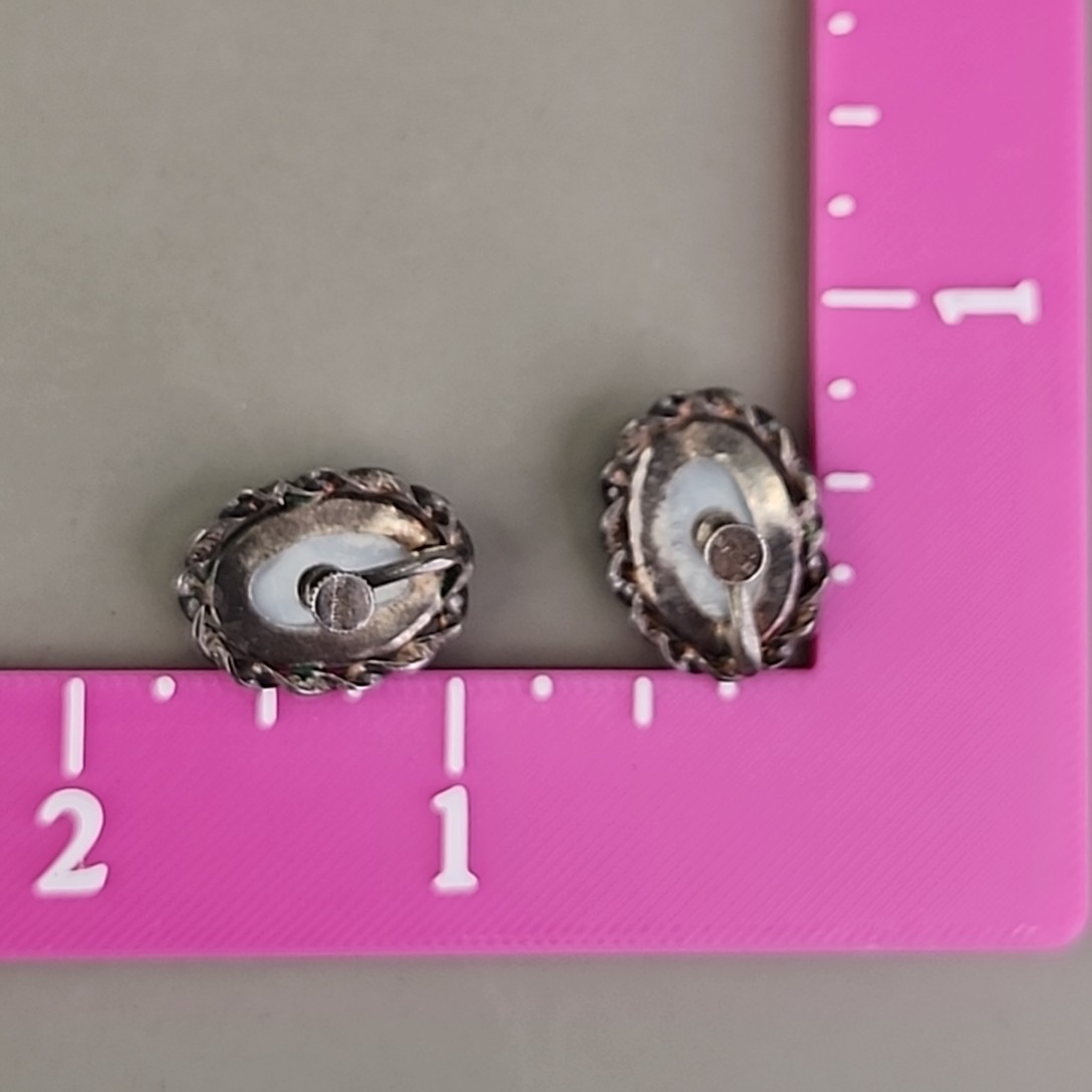 Vintage Star Sapphire Glass Screwback Earrings Blue Sterling Silver .75″