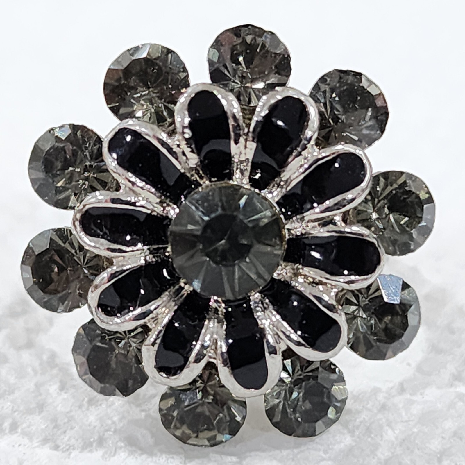 Ring Adjustable Flower Shaped Ring Black Stones plus Other Silver & Trim Vtg