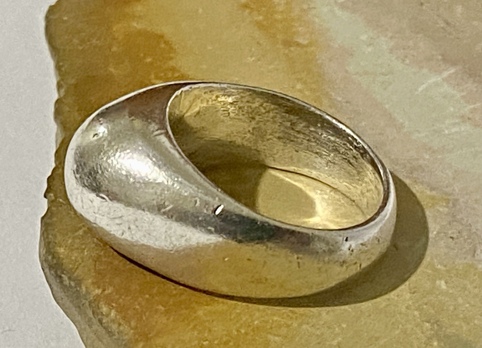 Vintage Sterling Silver Heavy 12.4gr Curved Smooth Dome Ring Size 6.5