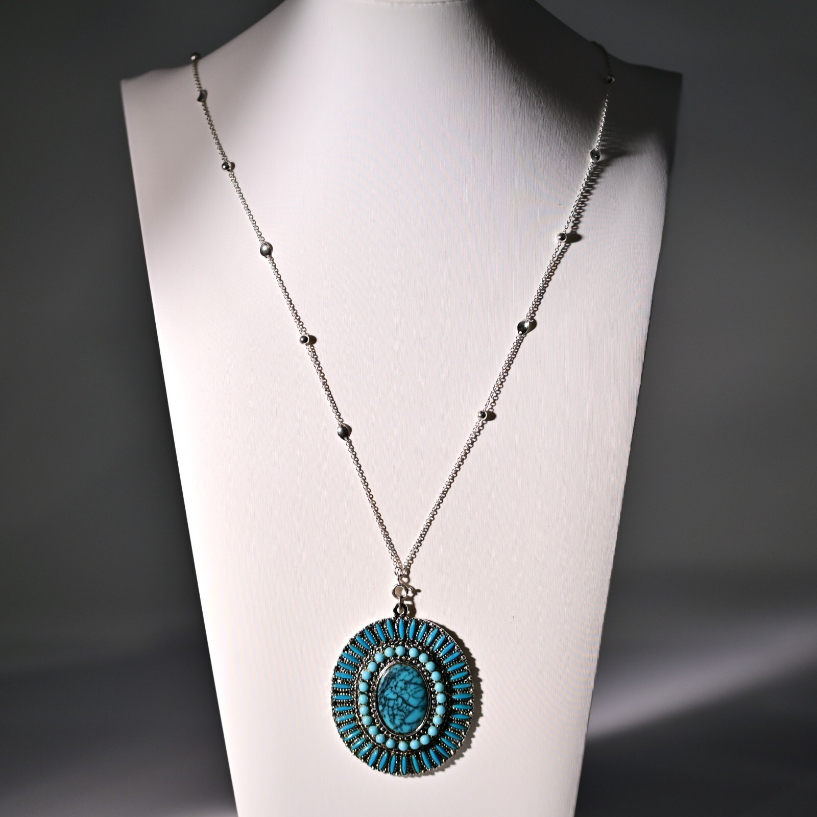 Original Vintage Native Silver Faux Turquoise Gemstone Pendant Estate Necklace