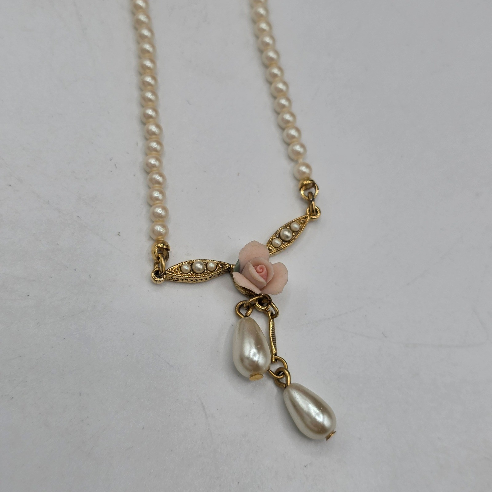1928 Jewelry Gold Tone Faux Pearl Pink Rose Victorian Revival Drop Necklace 15″