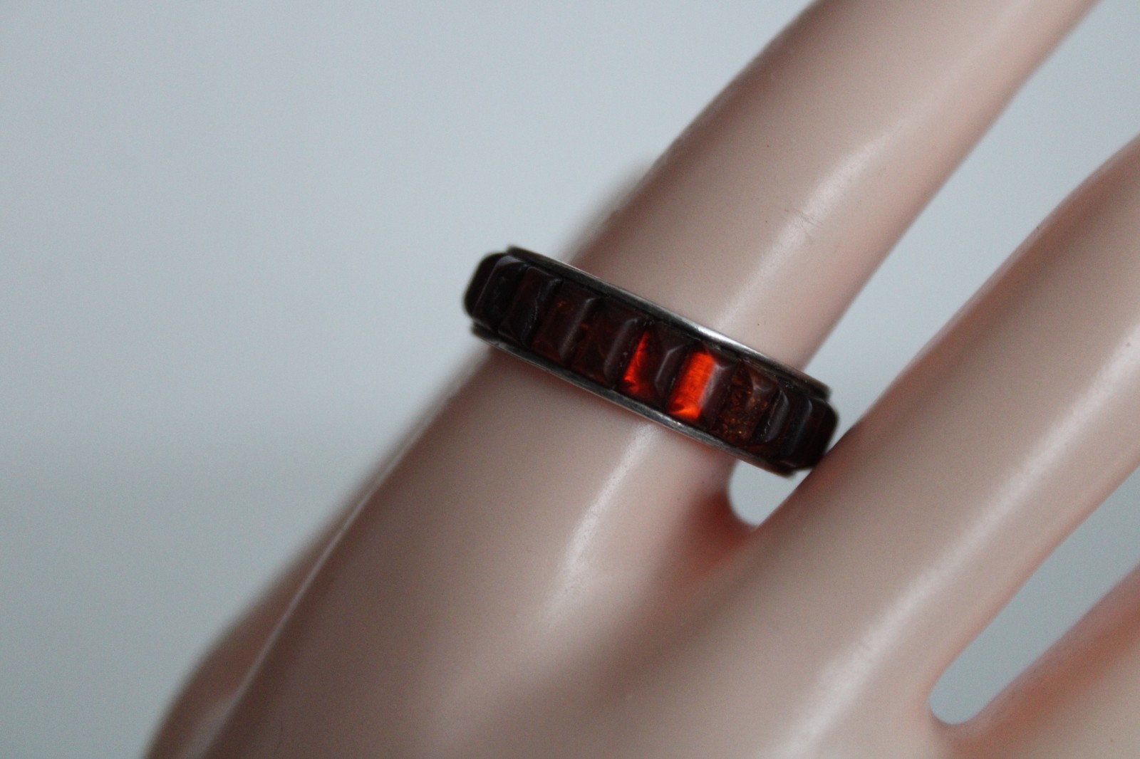 Vintage Sterling Silver Unisex Adult Garnet Ring, Signed: ST, S: 10.5