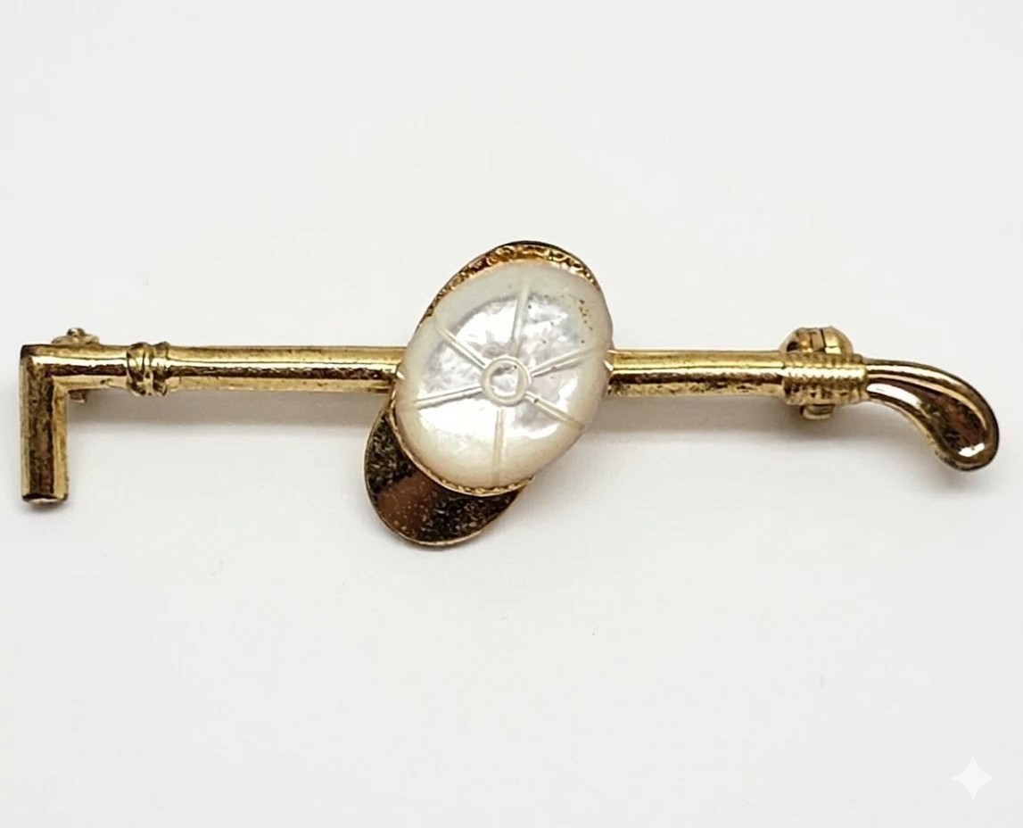 Vintage Gold Tone Golf Club & Hat Pin Brooch Iron Putter MOP Style Golfing Gift