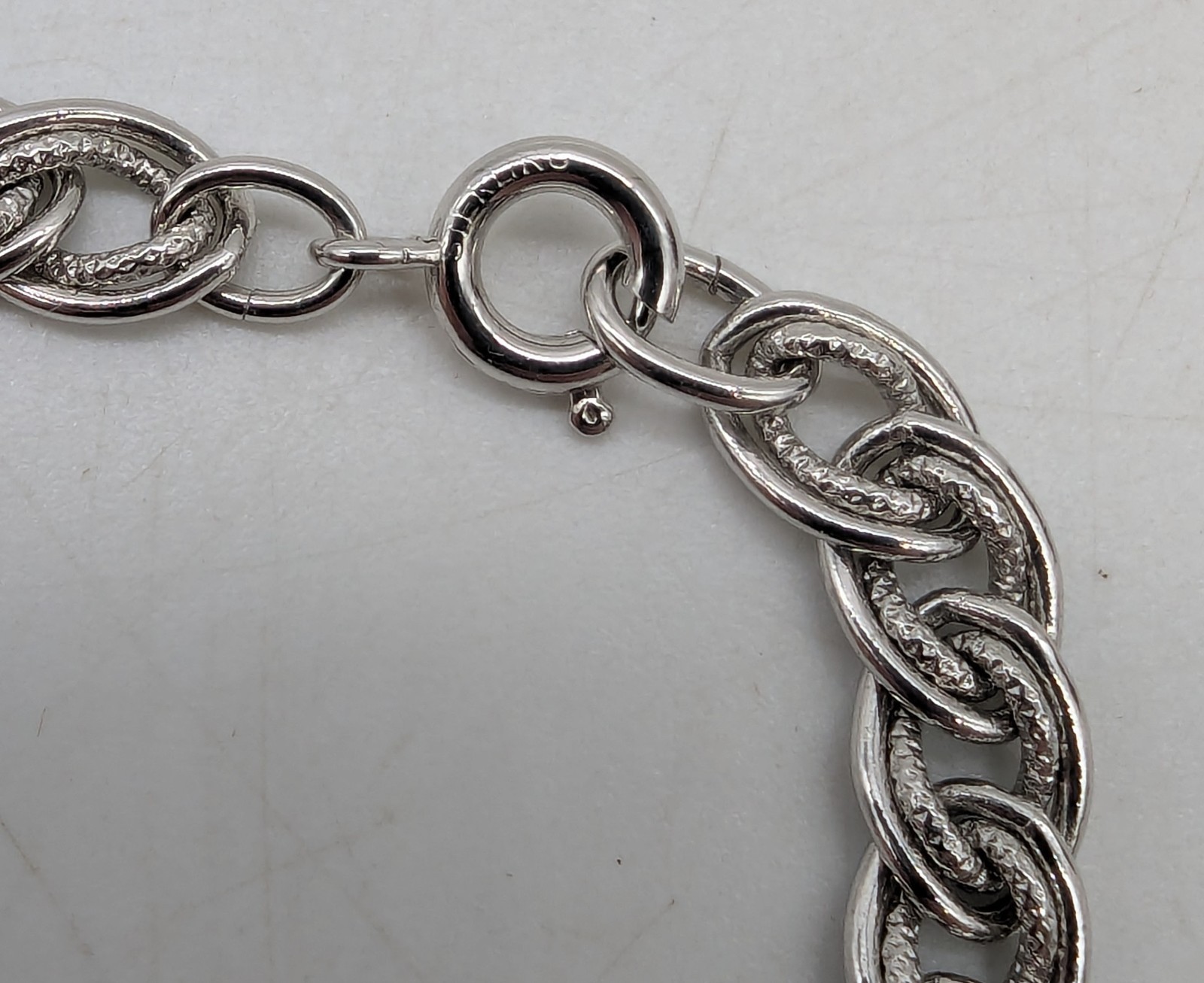 Sterling Silver Chain Charm Bracelet 7″ Long 10.07 Grams