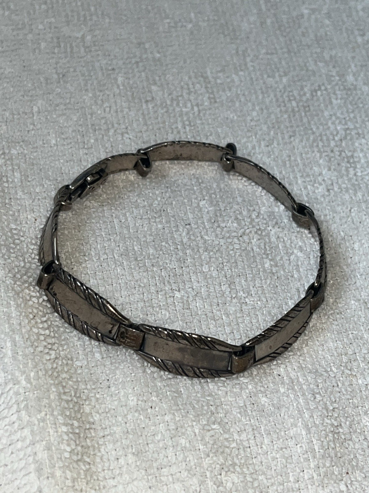 Vtg James Avery Elegant Sterling Silver Linked Etched BRACELET