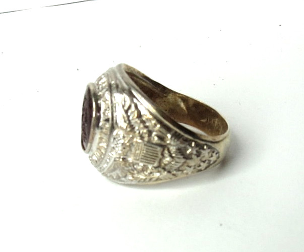 VINTAGE MENS 18KT GE UNITED STATES ARMY RING SIZE 10.75 & TOP 10.75MM 20MM WIDE