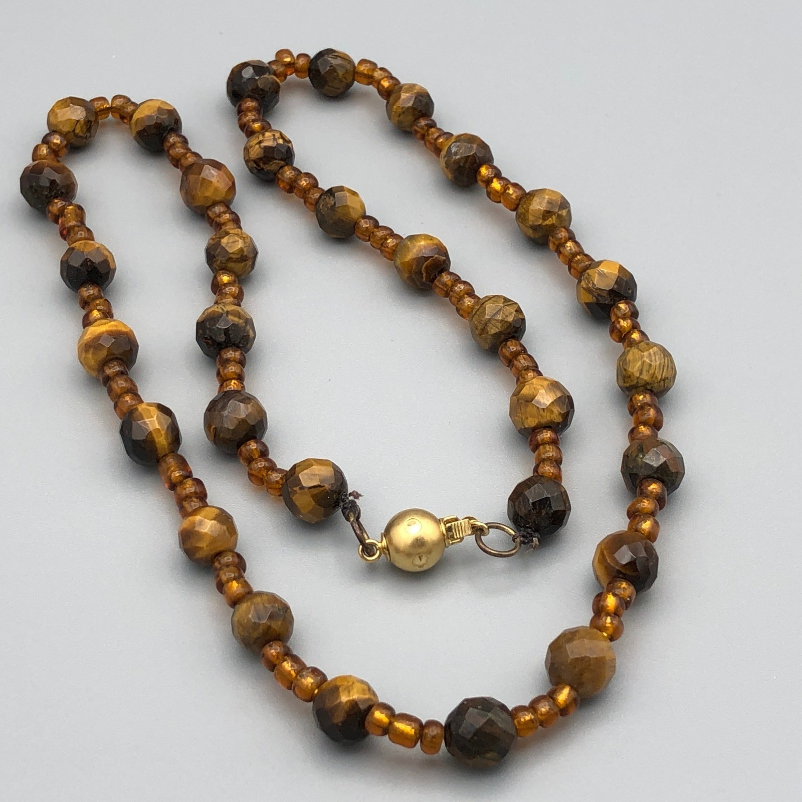 Vintage Genuine Tigers Eye Stone Necklace 20″ Golden Brown Faceted 15mm Beads