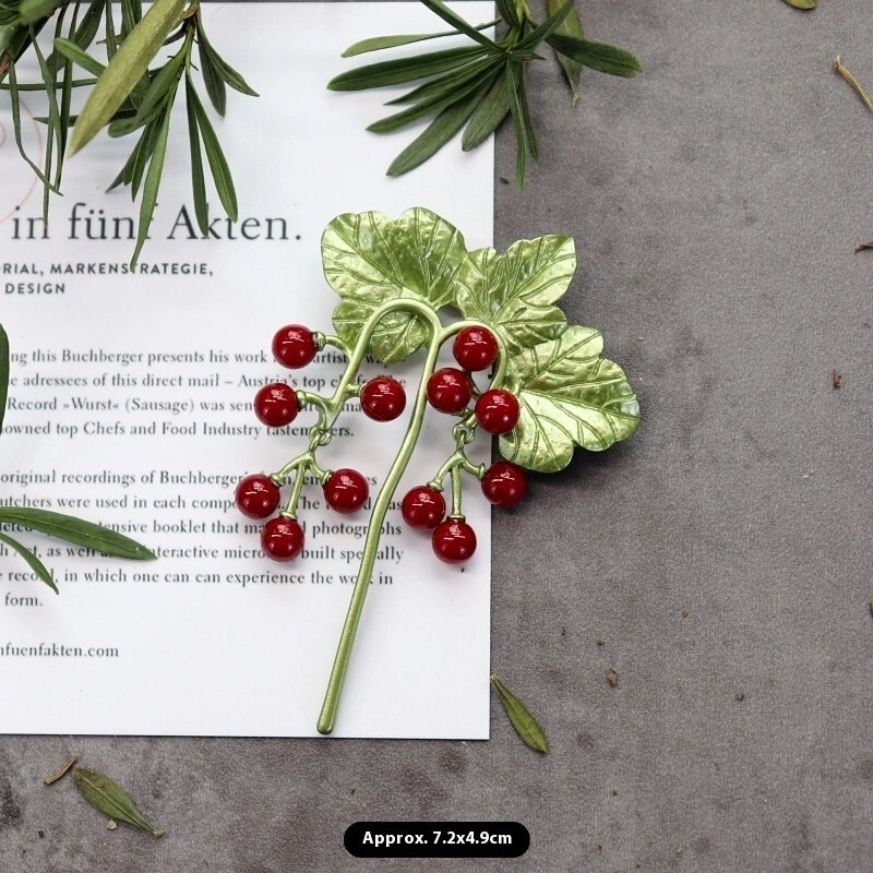 Vintage Green Color Plant Pearls Brooch Pin Flower Brooch For Women Jewelry Gift