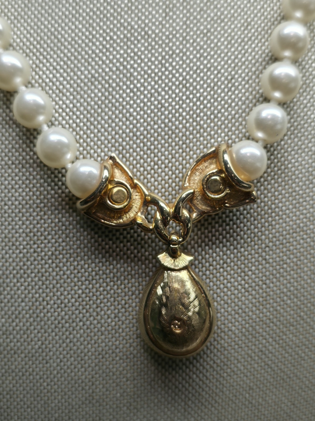 Vintage Swarovski Jeweler’s Collection Stunning Pearl & Crystal Drop Necklace