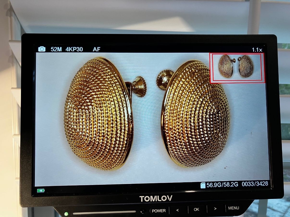Vintage Napier gold‑tone textured oval screw‑back earring – signed, excellent co