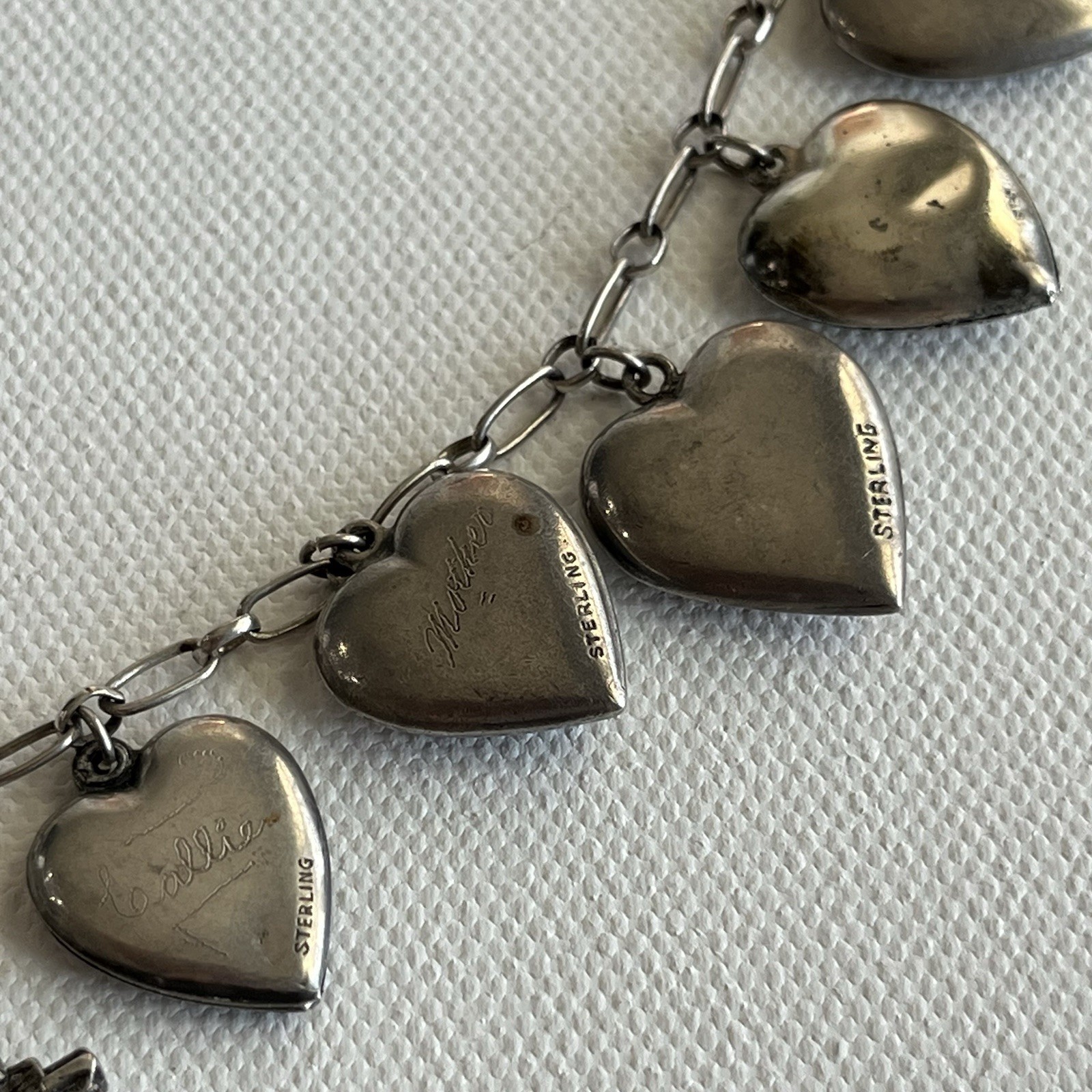 Vintage WW2 Puffy Hearts Necklace Forget Me Not GREAT SEAL Patriotic Military