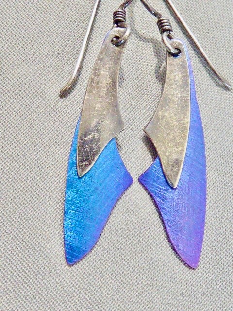 Artisan designer David Smallcombe solid 925 sterling silver BLUE ENAMEL EARRINGS
