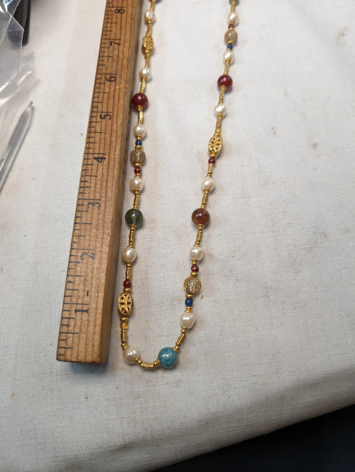 Vintage Necklace – Polished Stone Beads – Gold Tone Fashion Necklace 20 In