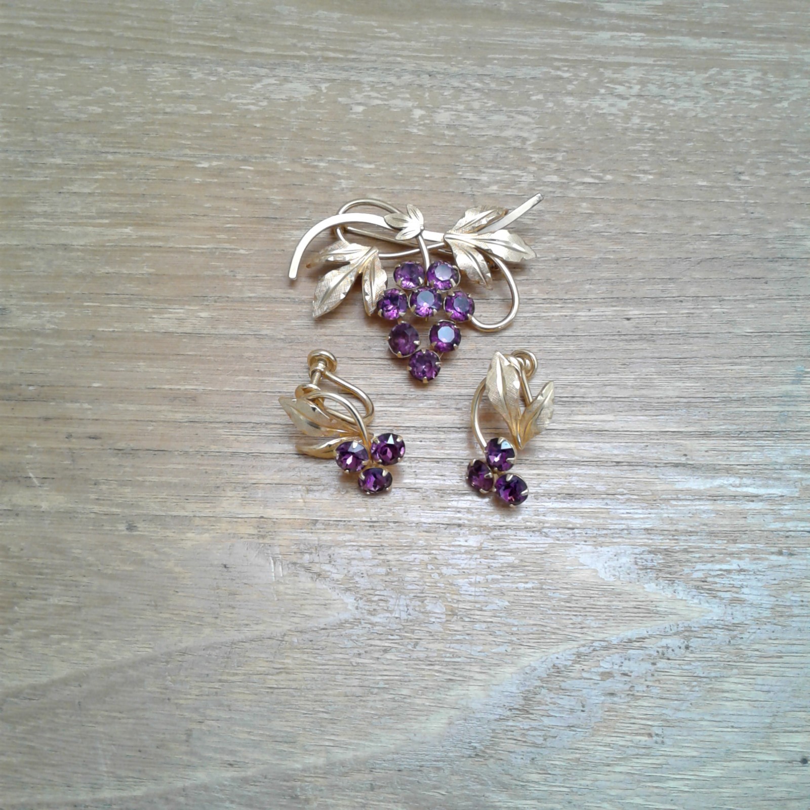 Vintage Amethyst Van Dell 12kt Goldfilled Pin and Earrings Set in Original Box